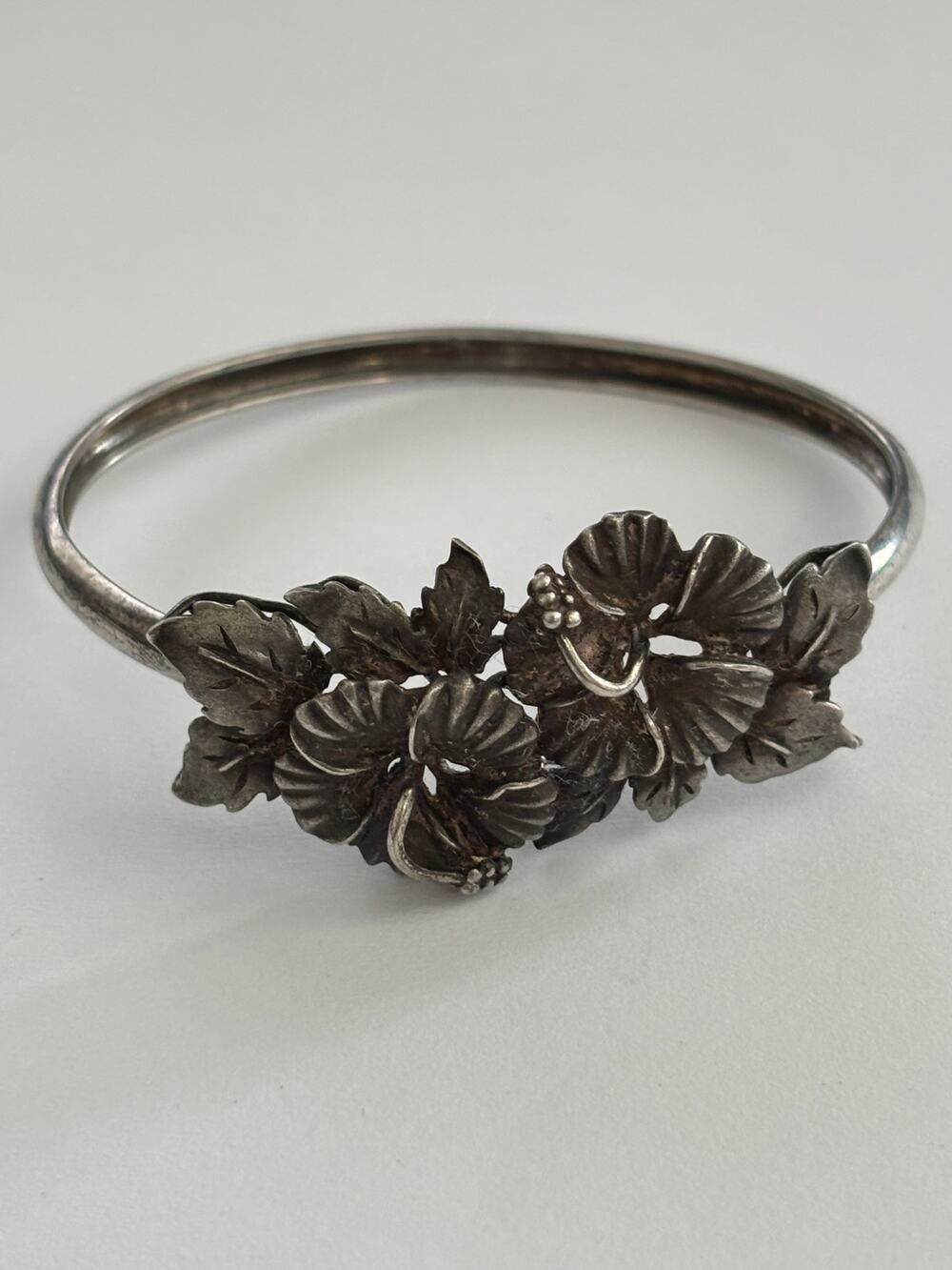 Vintage Sterling Silver Bangle Bracelet Plumeria Flower